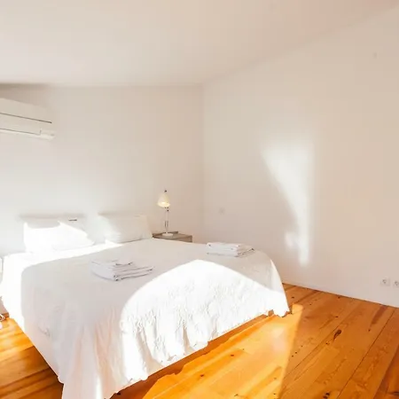 Nyaraló Feels Like Belem Luxus House With Pool *